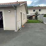 Maison Entière Avec Jardin , Proche Bordeaux, Rocade Et Arkéa Arena Bouliac