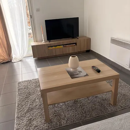 Сasa de vacaciones Maison Entière Avec Jardin , Proche Bordeaux, Rocade Et Arkéa Arena Bouliac